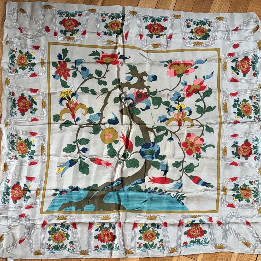 Vintage metropolitan museum of art Qing dynasty tree Silk Scarf